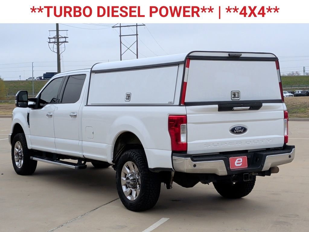 Used 2017 Ford F350 Lariat w/ Chrome Package image 6
