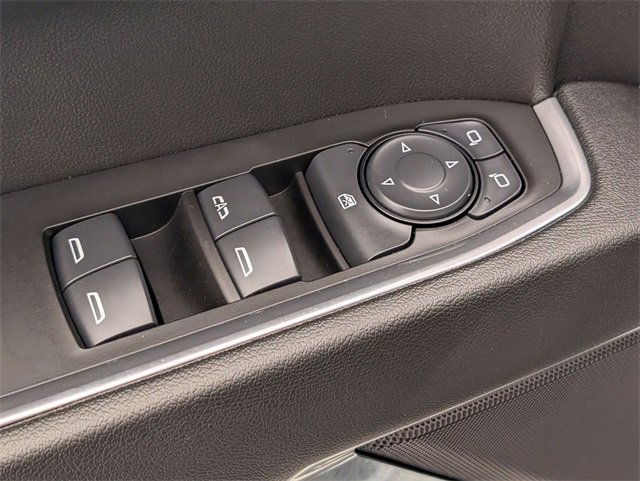 Used 2025 Chevrolet Silverado 1500 LT image 12