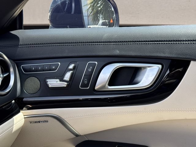 Used 2020 Mercedes-Benz SL 550 image 17