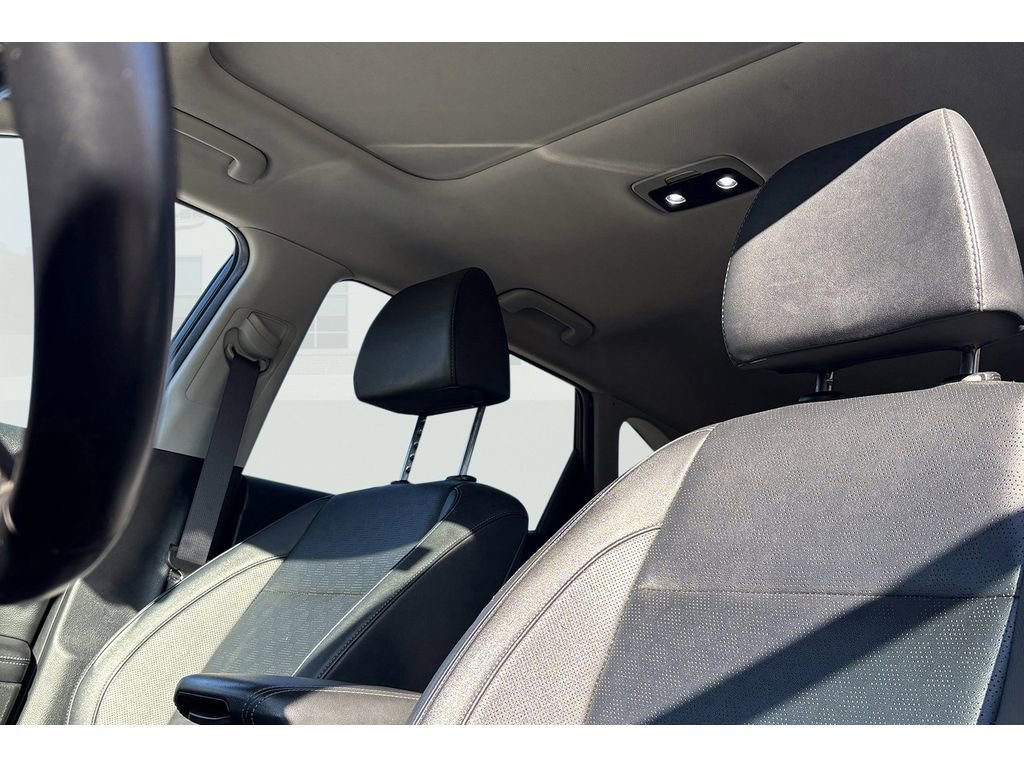 Used 2021 Kia Seltos EX image 12