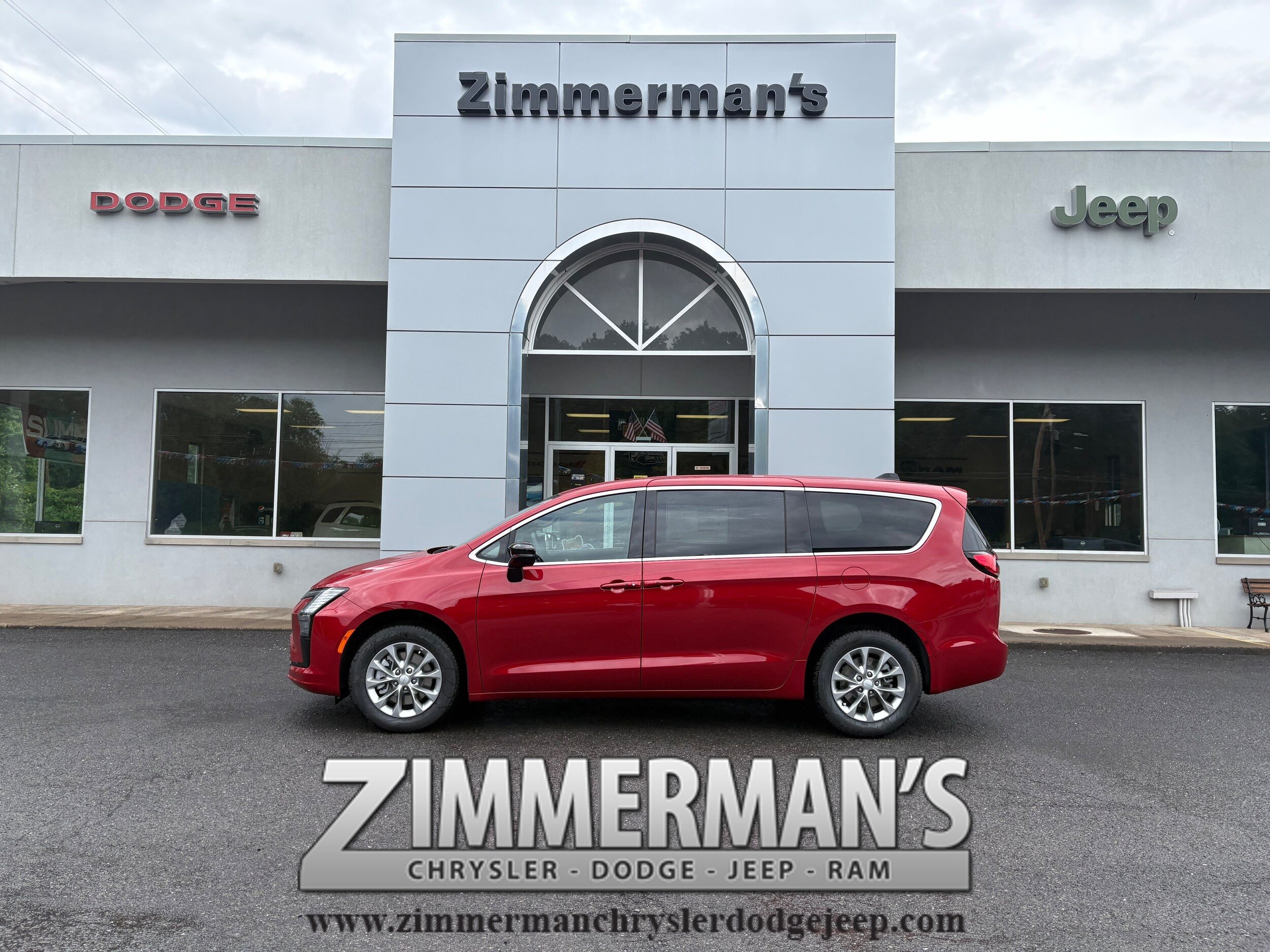New 2027 Chrysler Pacifica Select