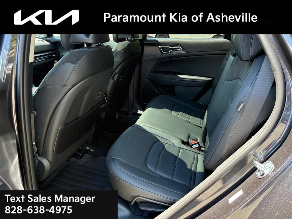 Certified 2026 Kia Sportage SX FWD image 23