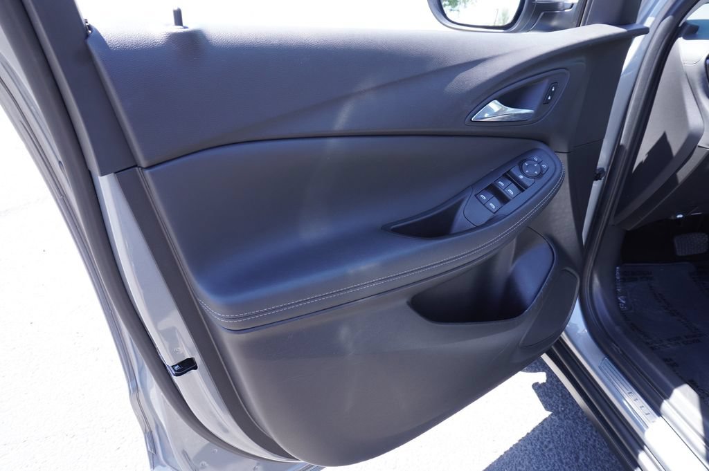 Certified 2023 Buick Encore GX Select FWD image 14
