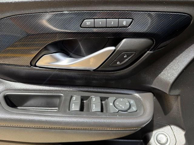 Used 2022 GMC Terrain AT4 w/ Infotainment Package II AWD/4WD image 34