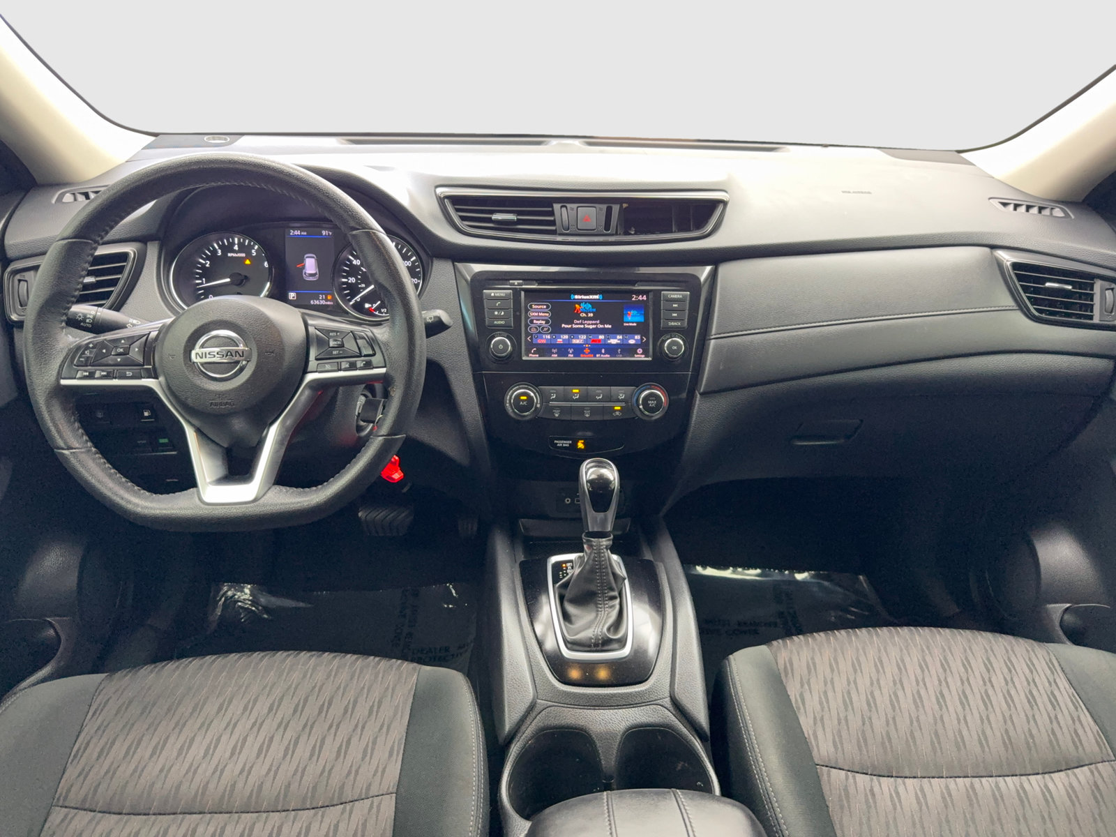 Used 2020 Nissan Rogue S w/ Special Edition Package FWD image 20