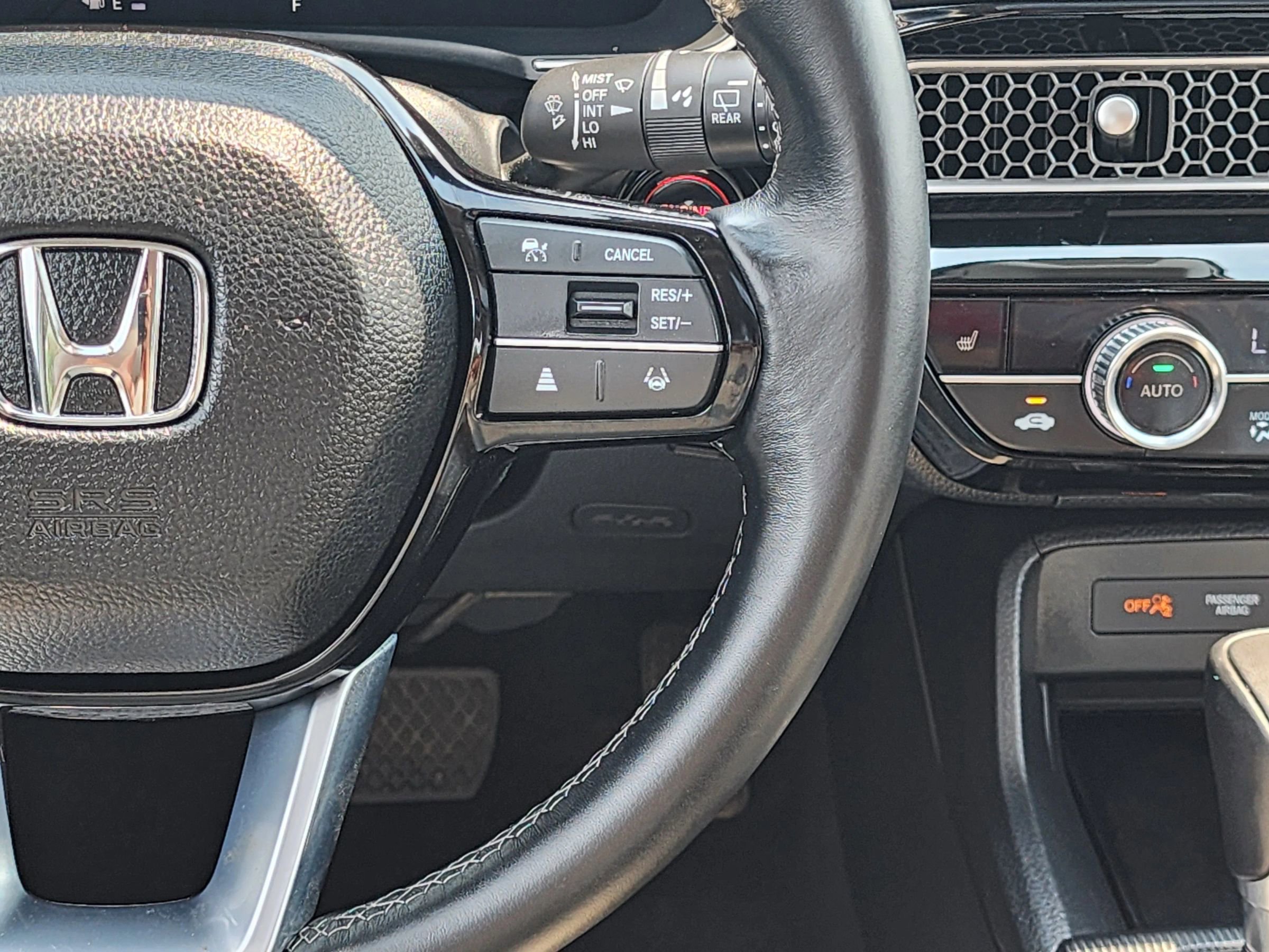 Used 2024 Honda Civic EX-L image 13