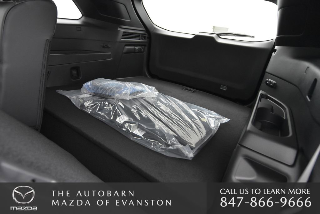 Certified 2025 MAZDA CX-70 Plug-In Hybrid w/ Premium Plus image 31