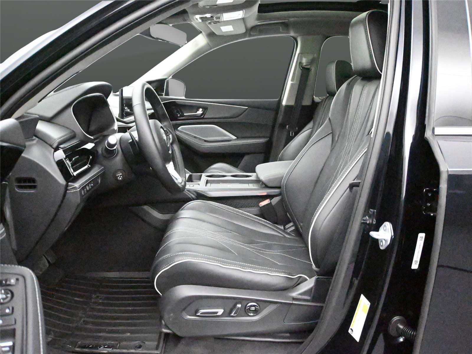 Certified 2026 Acura MDX SH-AWD w/ Advance Package image 6