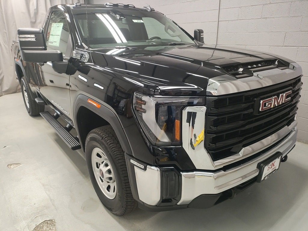 New 2025 GMC Sierra 2500 Pro w/ Convenience Package image 5