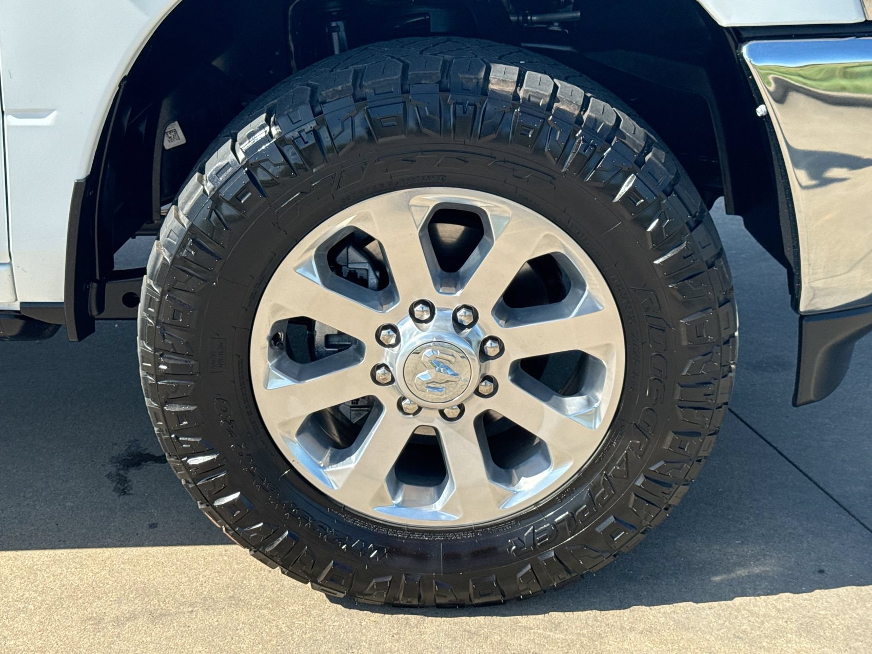 Used 2026 RAM 2500 Laramie AWD/4WD image 10