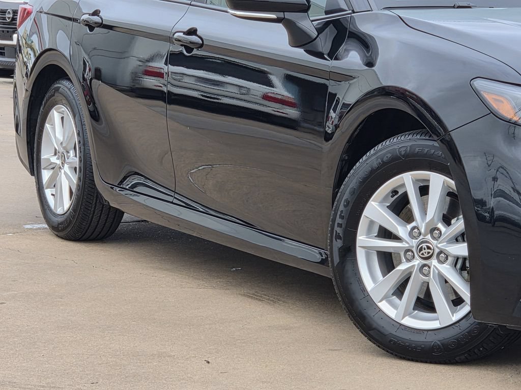 Used 2026 Toyota Camry LE FWD image 12