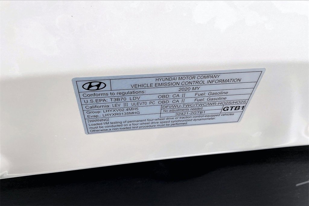 Used 2020 Hyundai Santa Fe Limited image 29