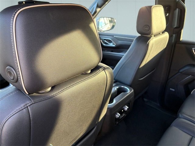 Used 2021 GMC Yukon XL SLT image 36