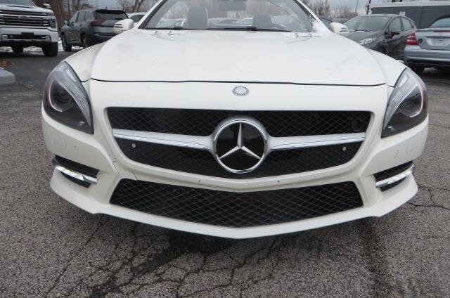Used 2015 Mercedes-Benz SL 550 image 45