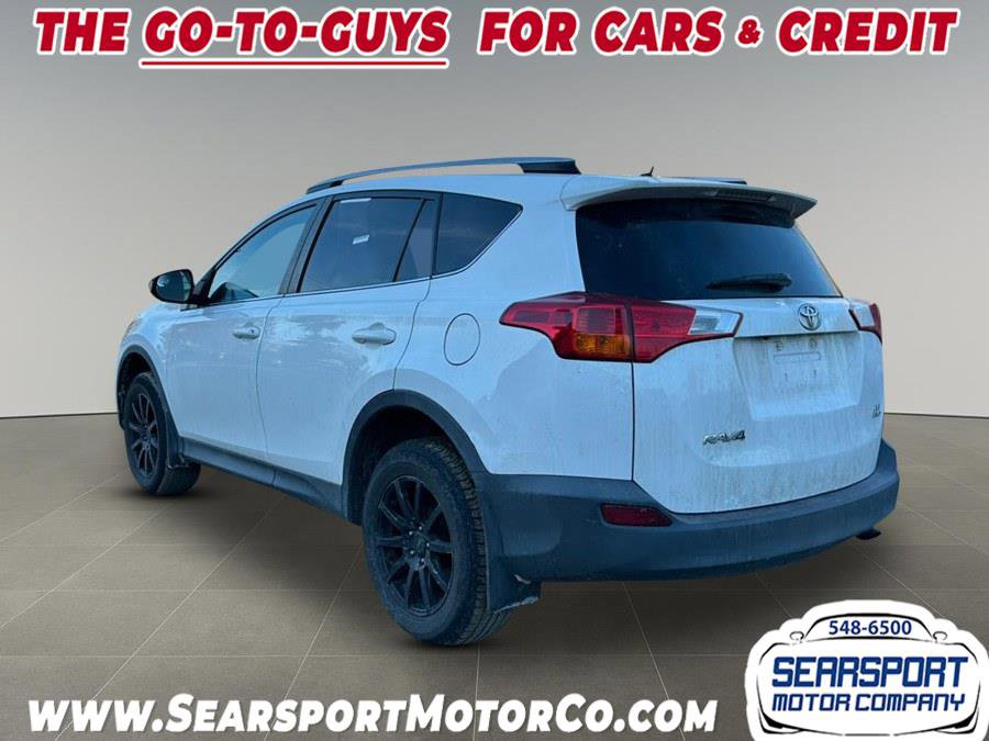 Used 2015 Toyota RAV4 LE image 5