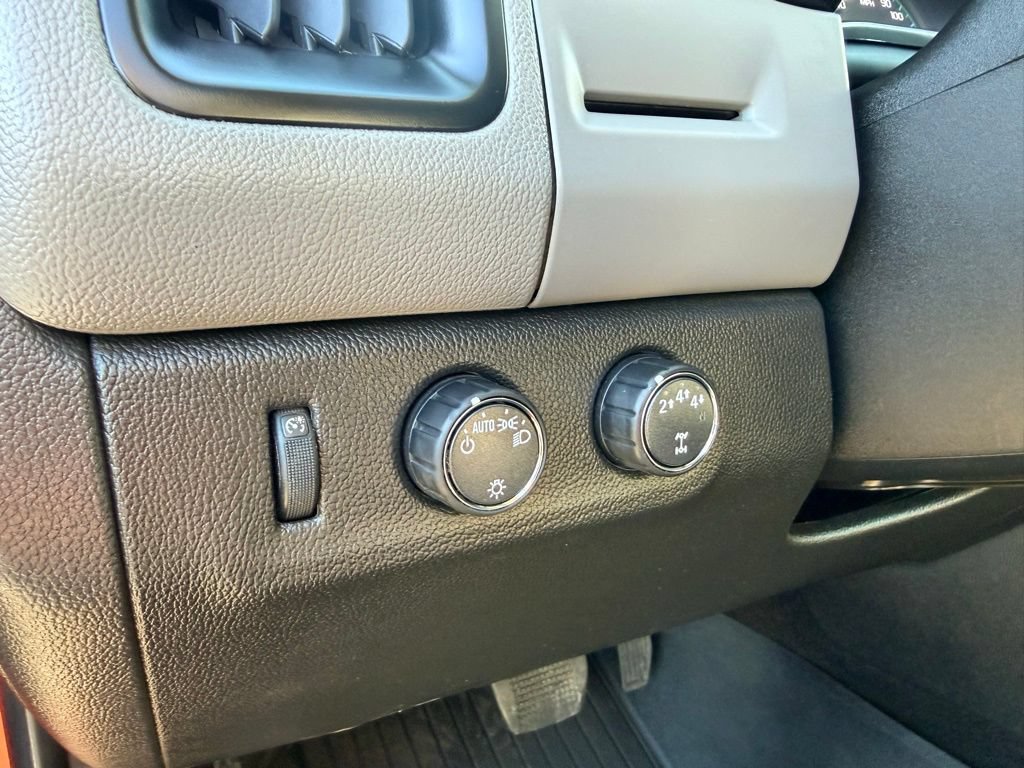 Used 2018 Chevrolet Colorado W/T w/ Custom Special Edition AWD/4WD image 21