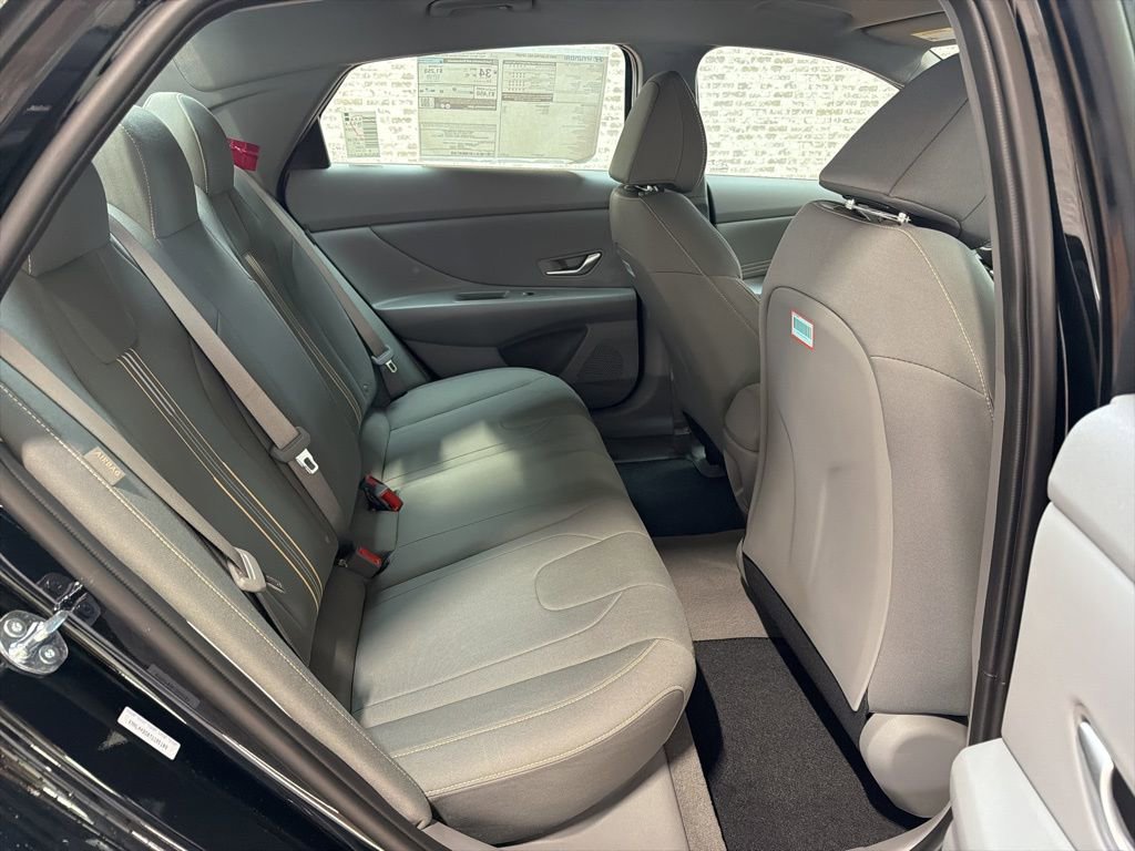 New 2026 Hyundai Elantra Sport FWD image 12