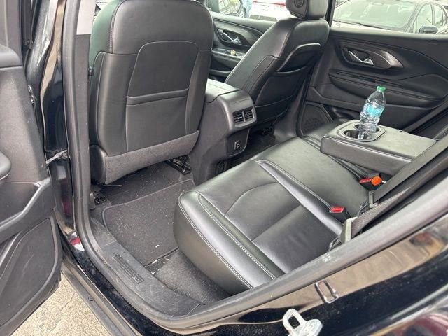 Used 2023 GMC Terrain SLT w/ Elevation Edition image 16