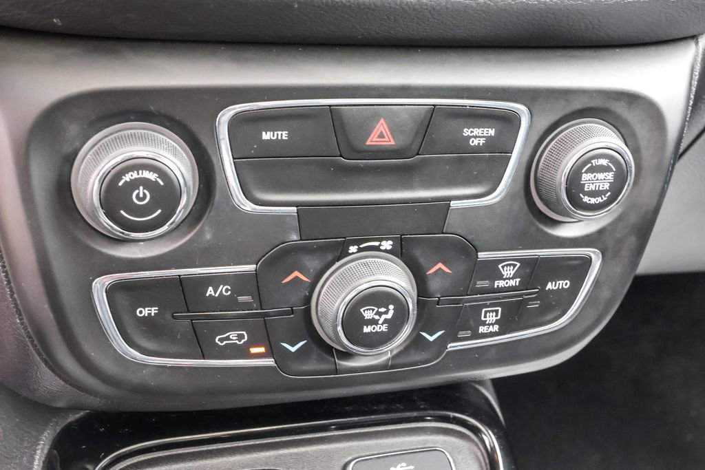 Used 2018 Jeep Compass Limited w/ Navigation Group image 25