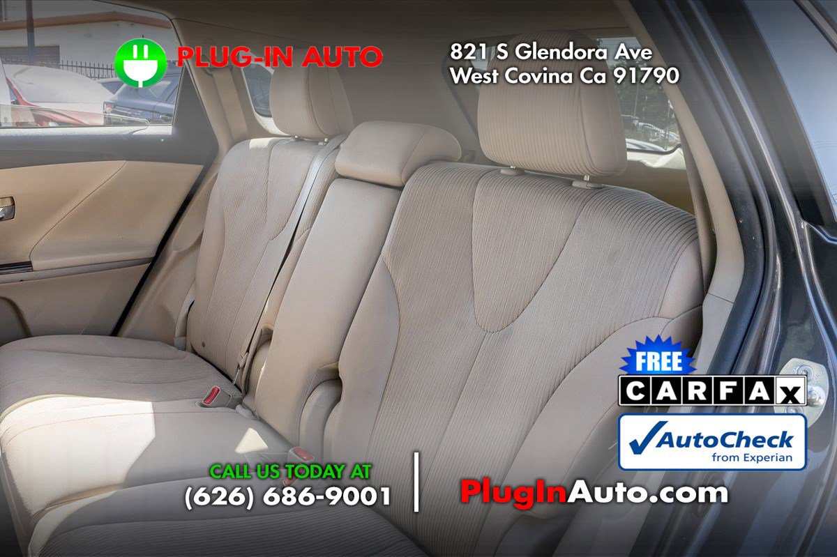 Used 2011 Toyota Venza image 10