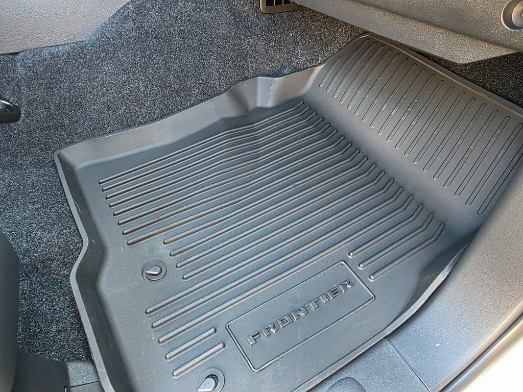 New 2026 Nissan Frontier PRO-4X image 12