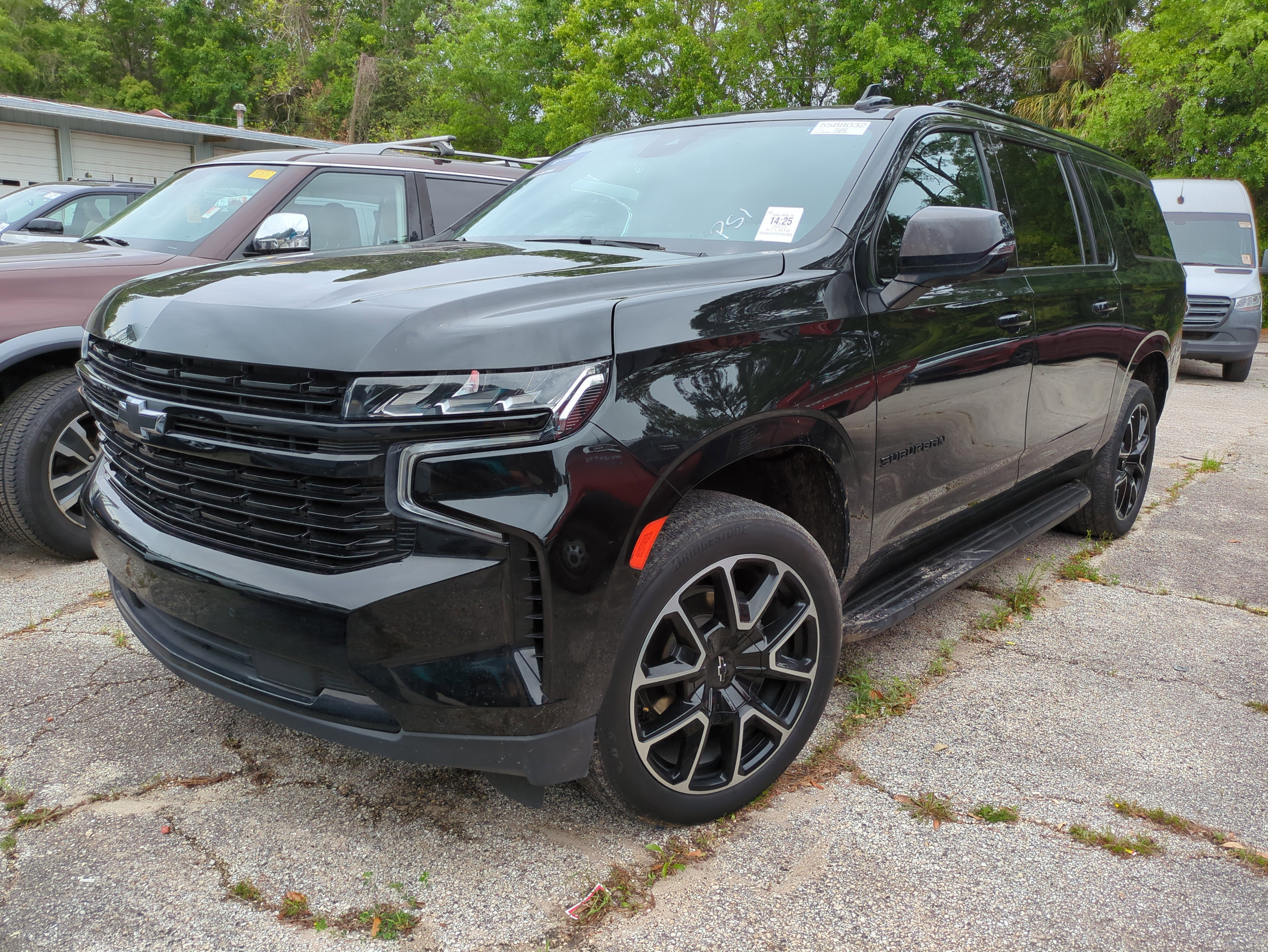 Certified 2023 Chevrolet Suburban RST w/ Luxury Package RWD image 2