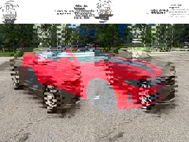 Used 2019 Chevrolet Camaro LT image 1