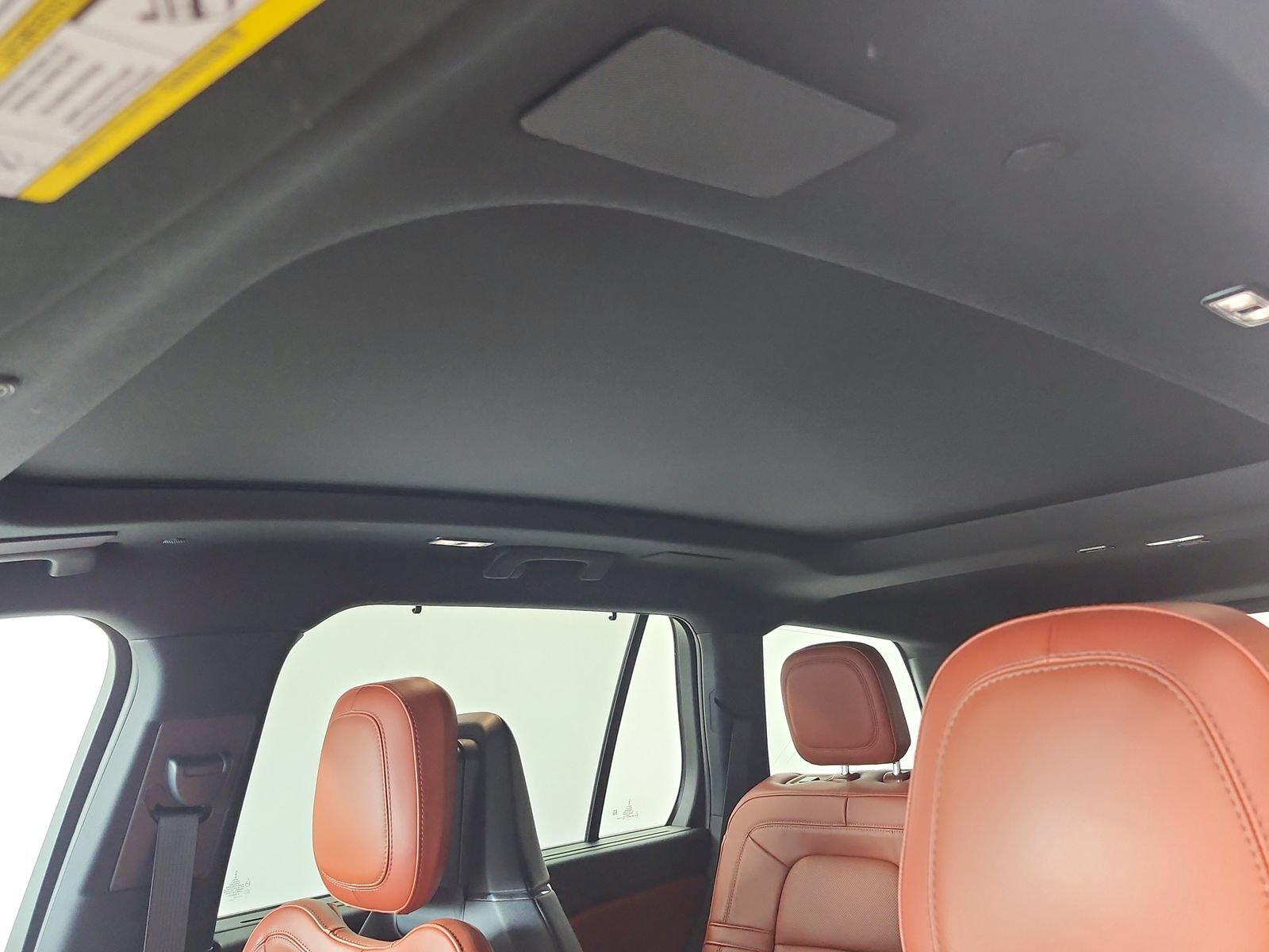 Used 2025 Lincoln Aviator Reserve w/ Equipment Group 201A AWD/4WD image 9