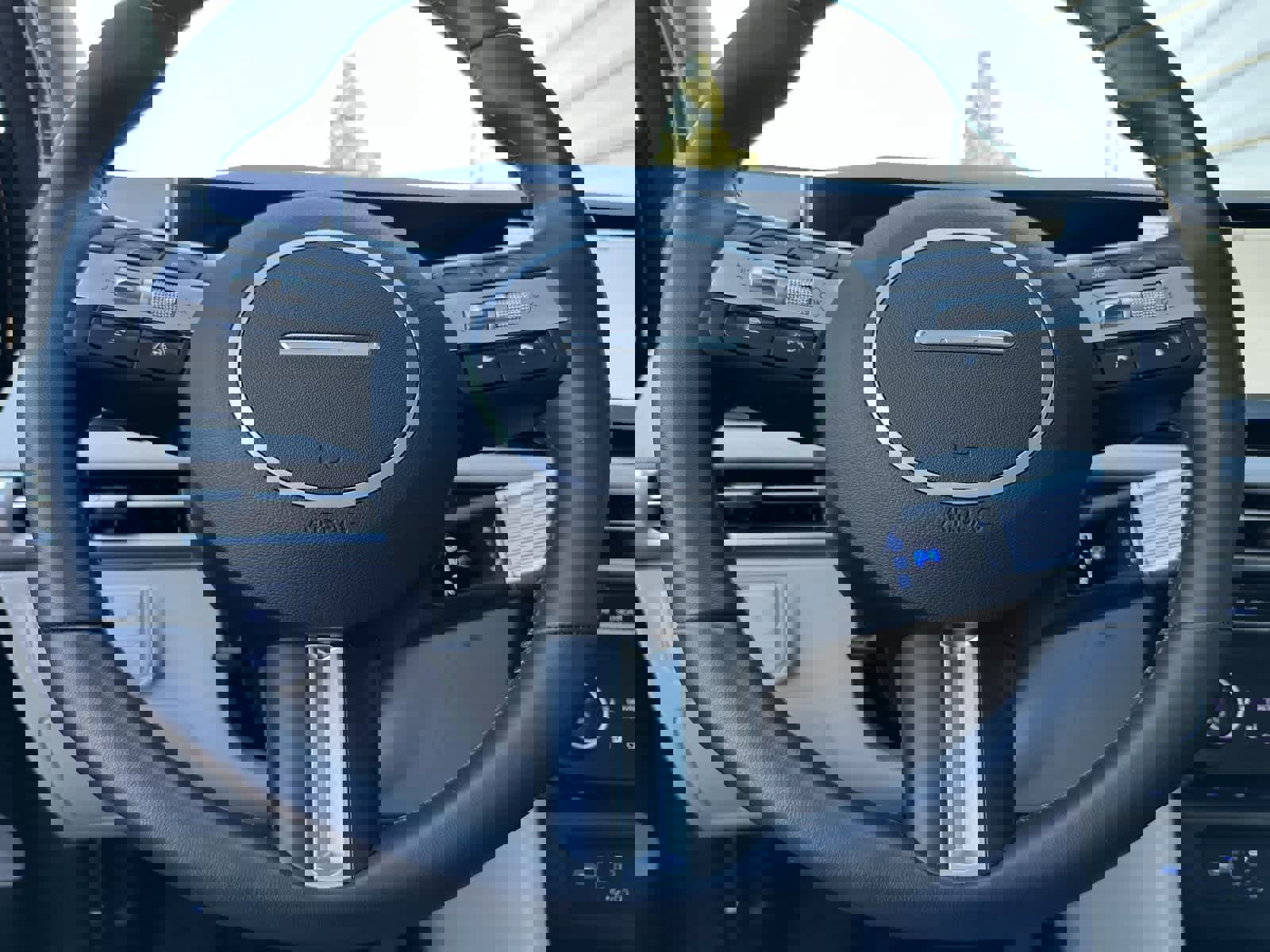 Certified 2025 Hyundai Tucson Limited image 24