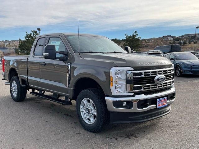 New 2026 Ford F250 XLT w/ FX4 Off-Road Package image 7