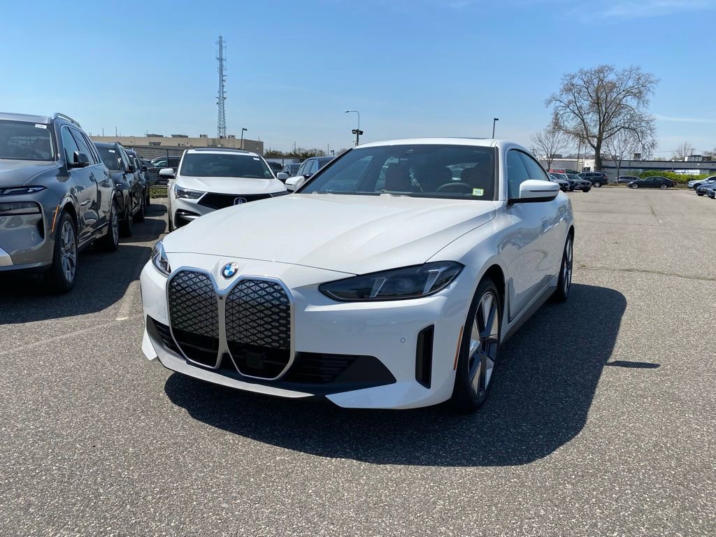 New 2026 BMW i4 xDrive40i AWD/4WD image 1
