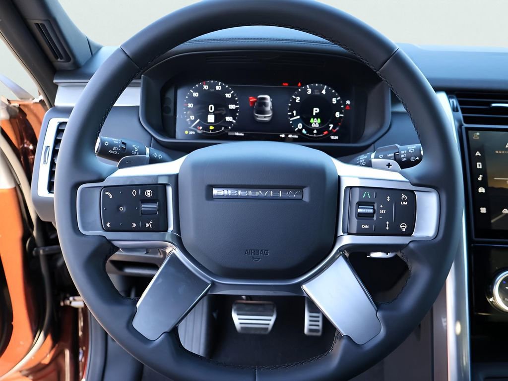 New 2026 Land Rover Discovery Limited Edition image 31