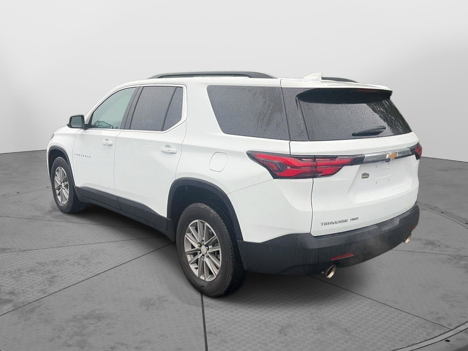 Used 2023 Chevrolet Traverse LT AWD/4WD image 6