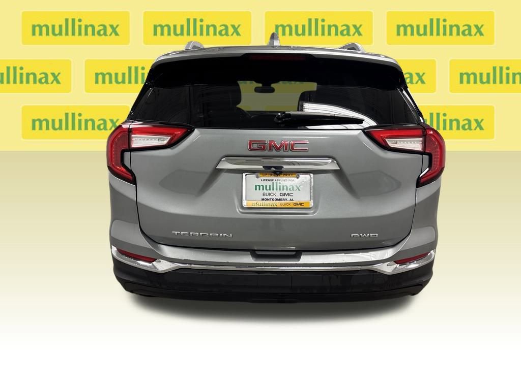 Certified 2024 GMC Terrain SLT image 18