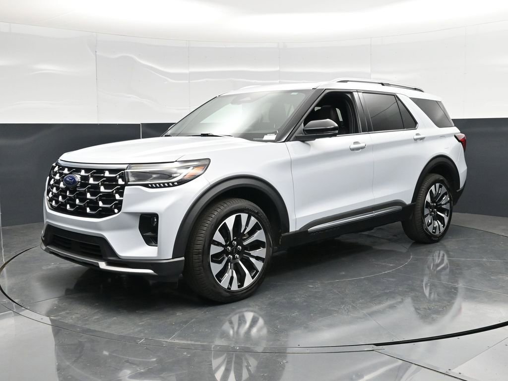 Certified 2025 Ford Explorer Platinum w/ LUX Leather Package AWD/4WD image 5