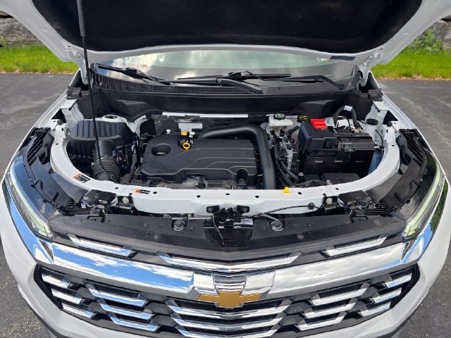Used 2025 Chevrolet Equinox LT AWD/4WD image 27