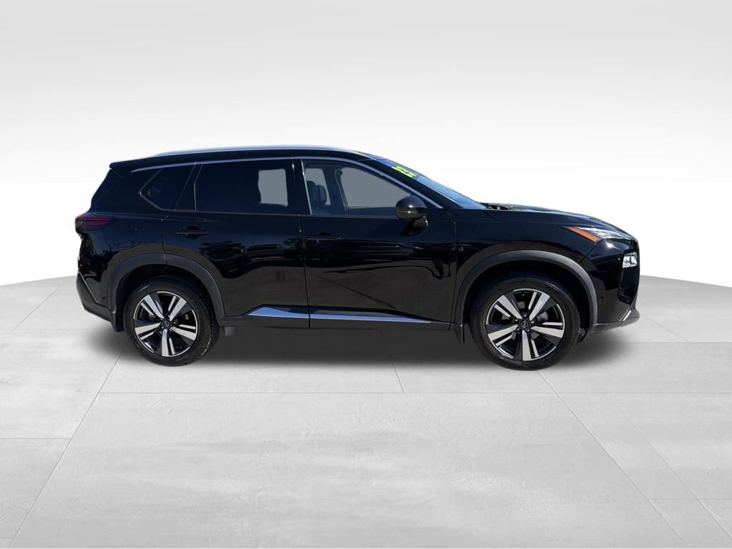 Used 2023 Nissan Rogue SL w/ SL Premium Package image 9