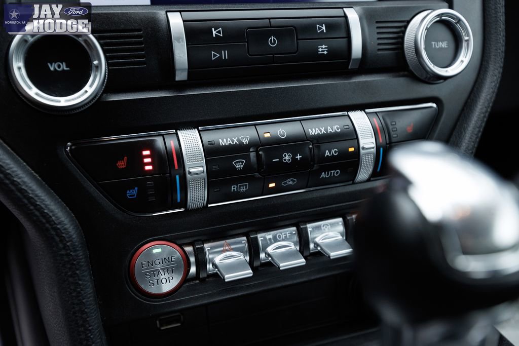 Used 2020 Ford Mustang Premium image 17