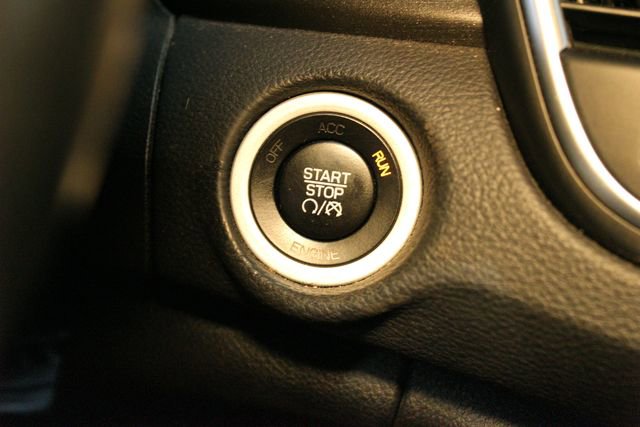 Used 2015 Chrysler 200 Limited w/ Comfort Group FWD image 22
