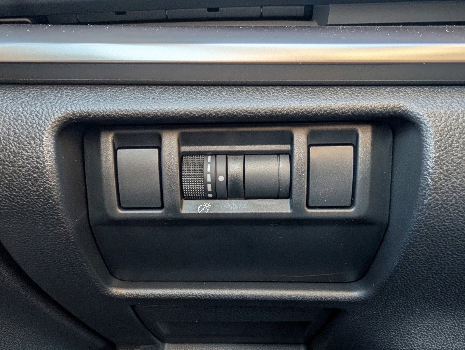 Used 2025 Subaru Impreza 2.0i image 31