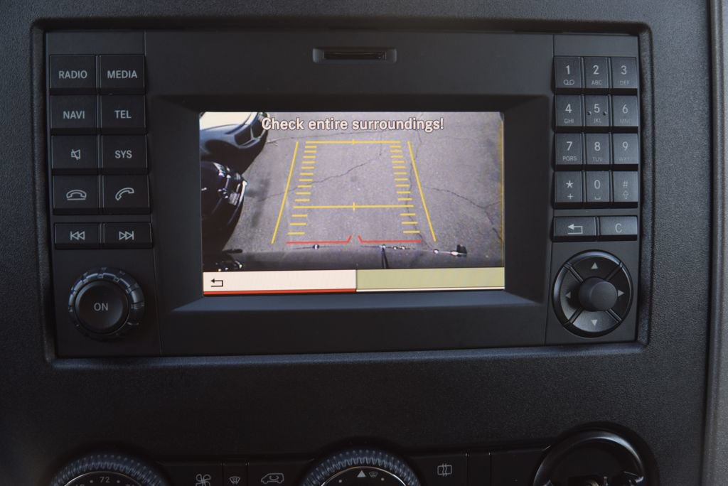 Used 2017 Mercedes-Benz Sprinter 2500 image 40