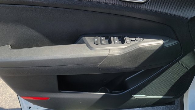 Used 2023 Kia Sportage LX AWD/4WD image 19