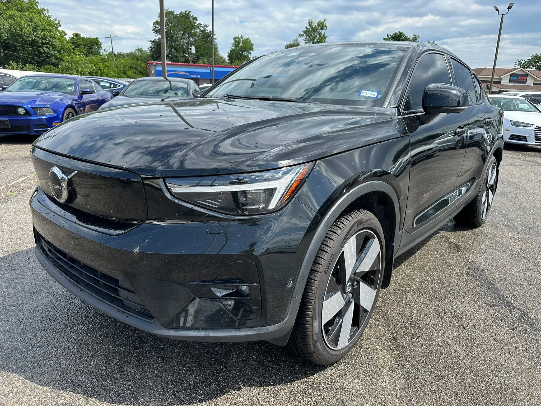 Used 2022 Volvo C40 P8 Recharge Ultimate AWD/4WD image 30