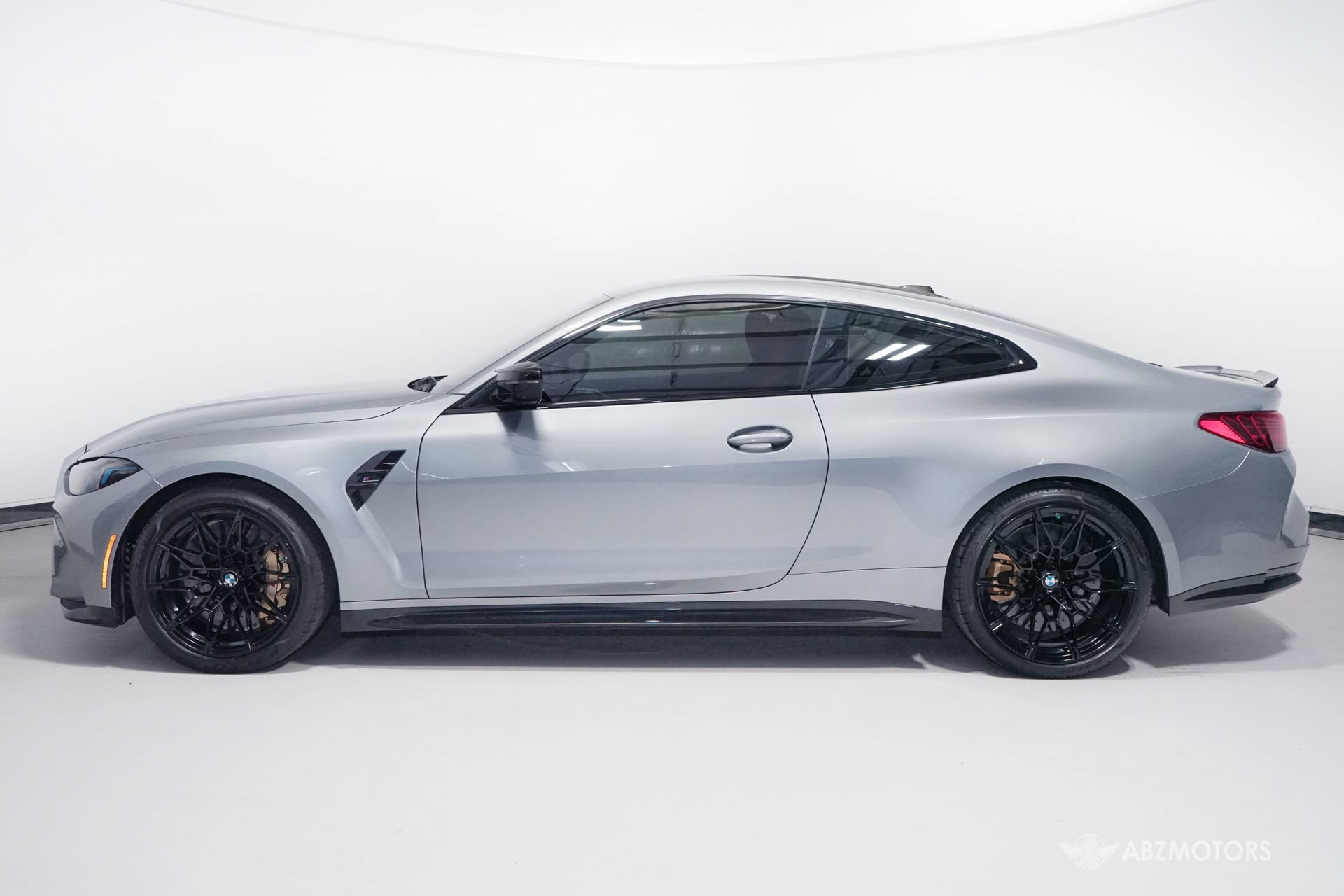 Used 2025 BMW M4 xDrive Competition AWD/4WD image 4