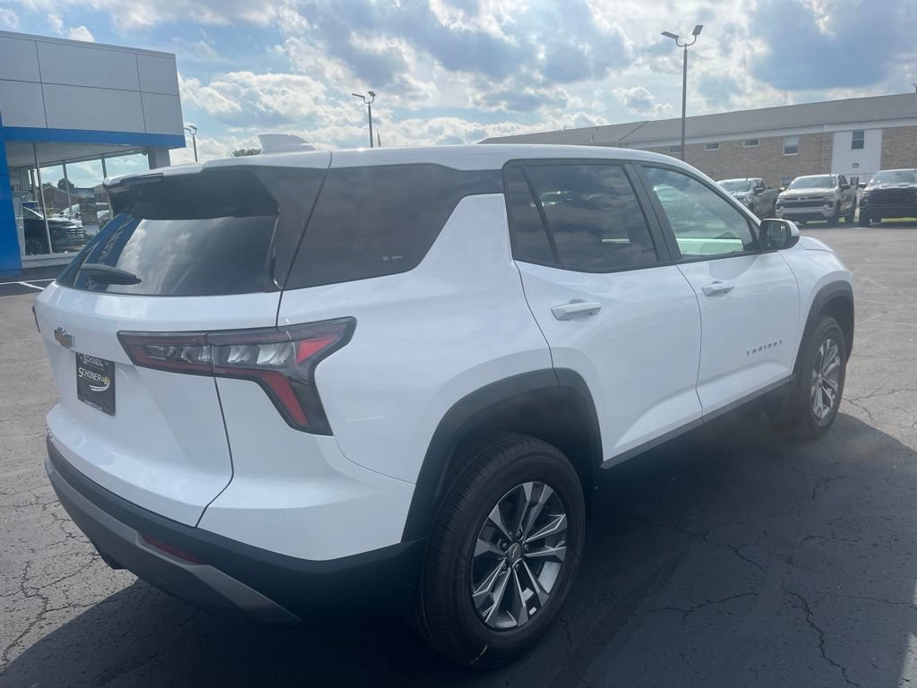 New 2027 Chevrolet Equinox LT FWD image 6