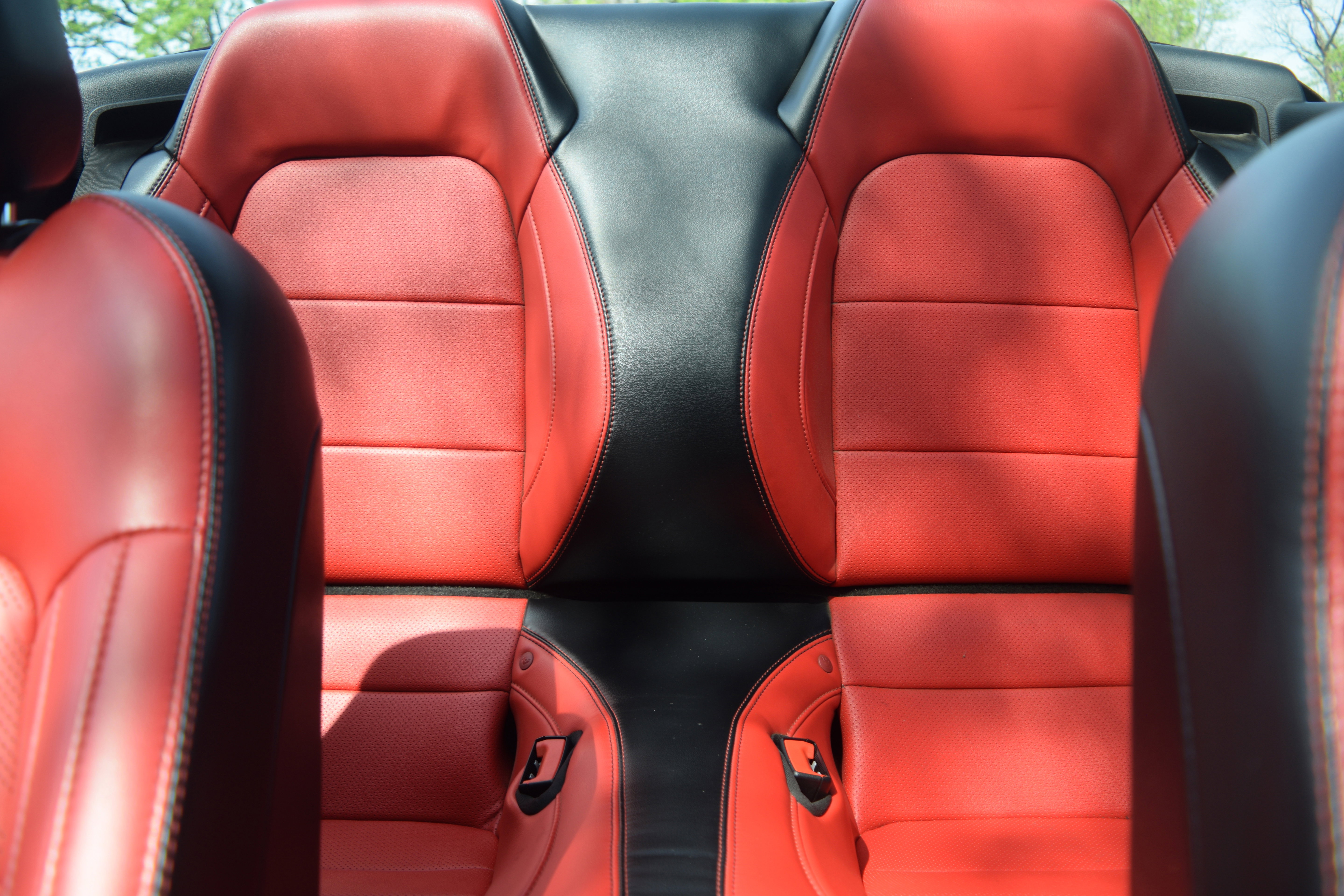 Used 2020 Ford Mustang GT Premium w/ Equipment Group 401A RWD image 15