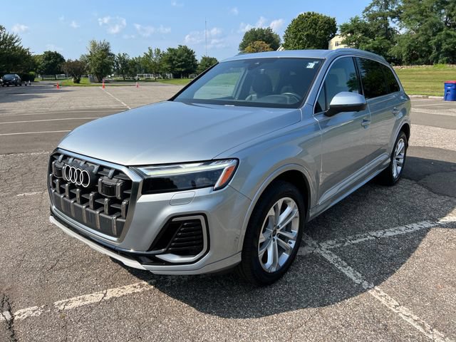 Used 2025 Audi Q7 3.0T Premium Plus AWD/4WD image 5