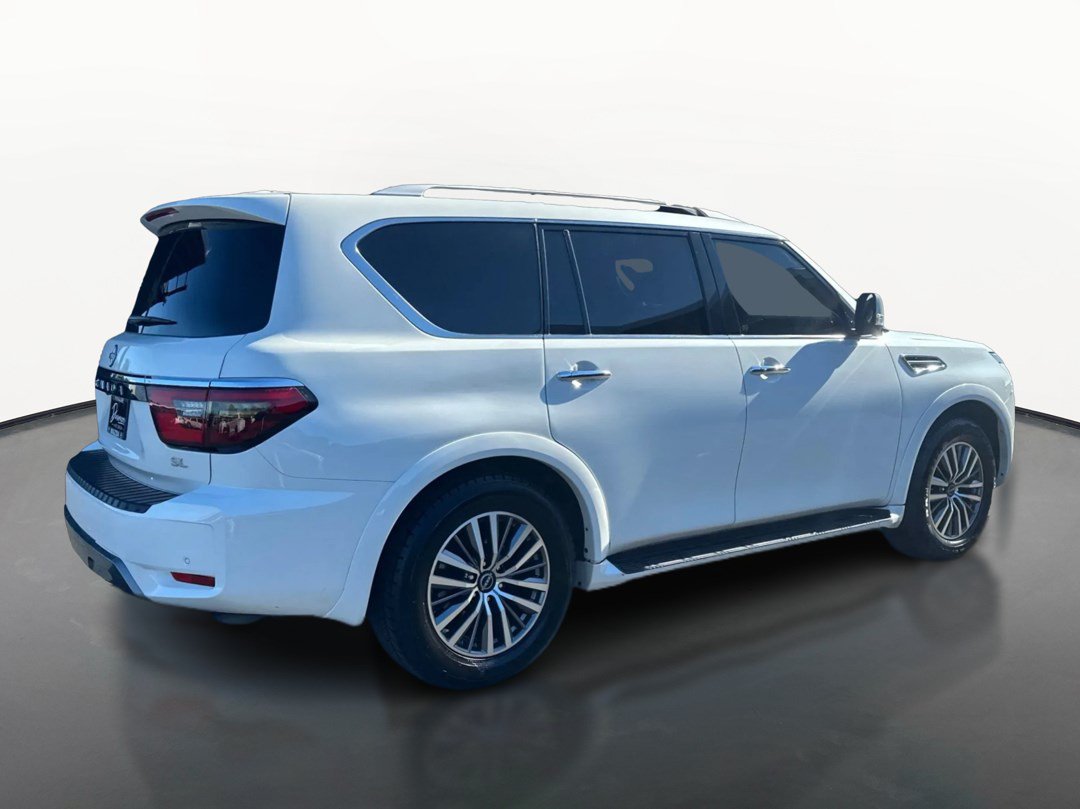Used 2024 Nissan Armada SL AWD/4WD image 3