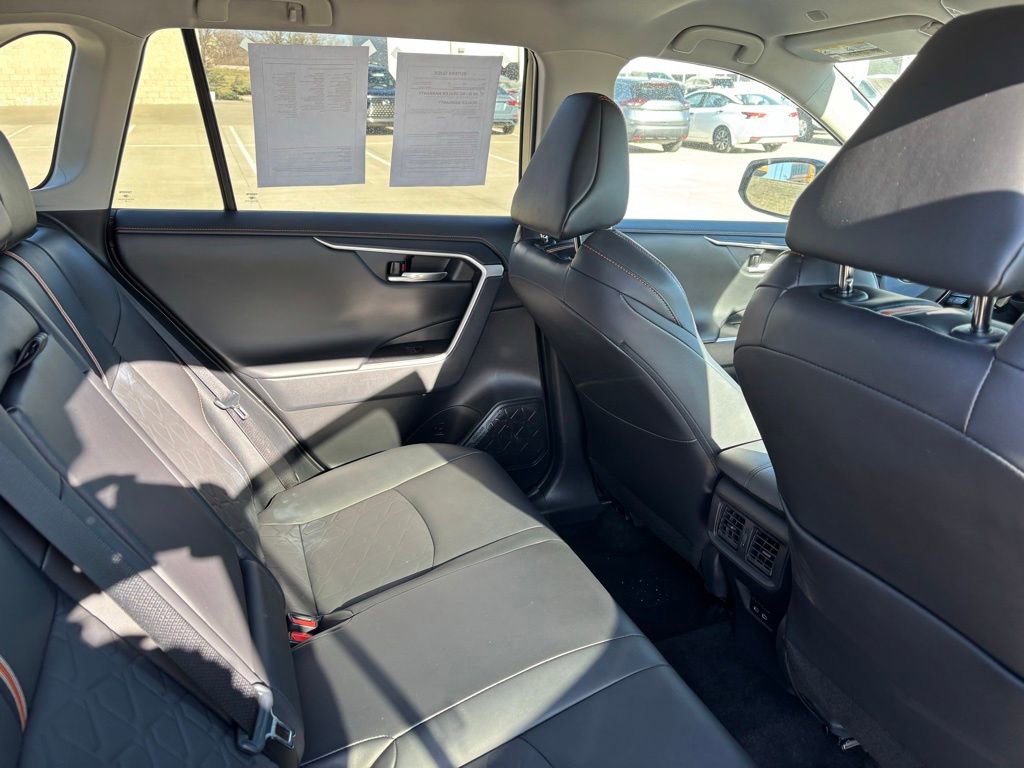 Used 2024 Toyota RAV4 Adventure image 14