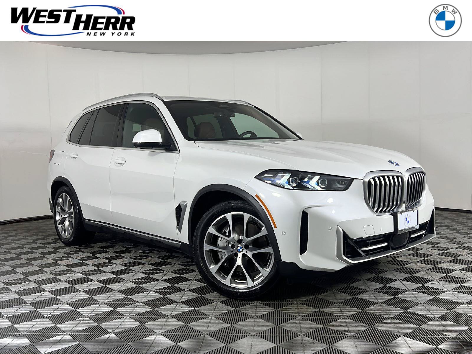 New 2026 BMW X5 xDrive50e w/ Climate Comfort Package